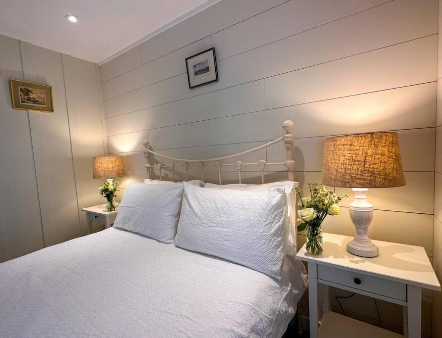 Stylish 3Br Cowes Cottage Close To The Waterfront Bagian luar foto